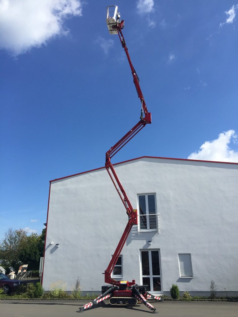 Hebebühneausgefahrenskaliert - EUBU